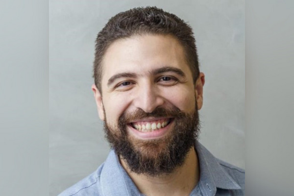 Zion-Medpharma-Estevao-Reis